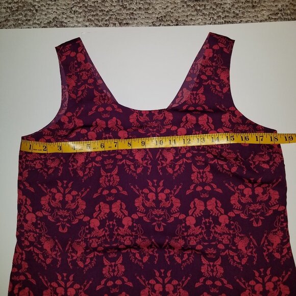CAbi 3258 Cameo Sleeveless Tank Raspberry & Plum Small - Picture 14 of 15